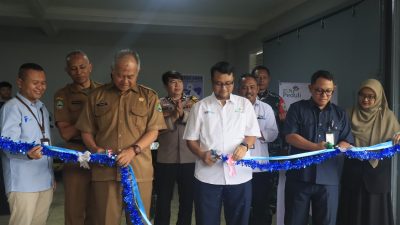 PLN Bandung Luncurkan Program Konversi Kendaraan Listrik di SMK Cendekia Batujajar