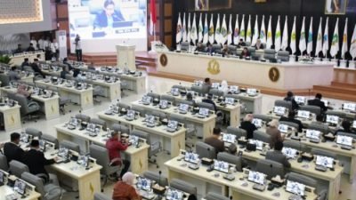 Postur Rancangan Anggaran Pendapatan dan Belanja Daerah (RAPBD) Provinsi Jawa Barat Tahun Anggaran 2026 telah resmi diserahkan ke DPRD Jabar. 