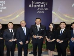 Perkuat Pembangunan Nasional, Menko AHY Raih Penghargaan Tertinggi Alumni NTU