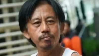 Kabar duka kembali datang dari panggung hiburan Indonesia. Aktor senior Epy Kusnandar meninggal dunia pada Rabu (3/12/2025).