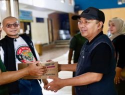 Respons Cepat, Sekretariat DPRD Jabar Bantu Warga Terdampak Banjir di Rancamanyar