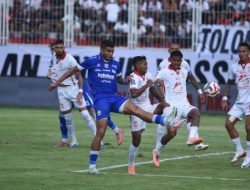 Menyerah 2-0 di Kandang Malut, Persib Bandung Tertahan di Peringkat 3