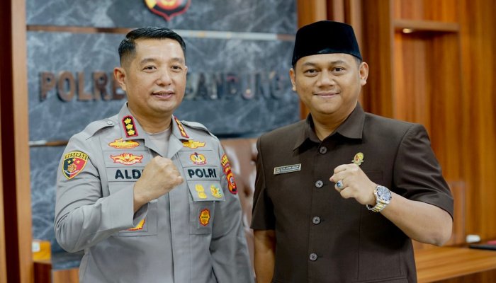 Hailuki, memberikan apresiasi tinggi terhadap kinerja aparat kepolisian Polresta Bandung sepanjang tahun 2025.