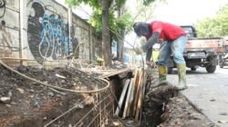 Pemkot Bandung Akselerasi Pembersihan Drainase, Antisipasi Banjir di Musim Hujan