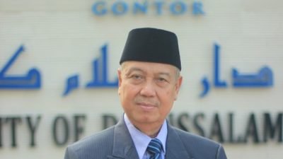 Duka mendalam menyelimuti Pondok Modern Darussalam Gontor (PMDG) Ponorogo. Salah satu pimpinannya, Prof. KH. Amal Fathullah Zarkasyi, wafat