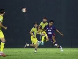 Imbang 1-1 dengan Persik, Persib Bandung Gagal Kembali Puncaki Klasemen Super League