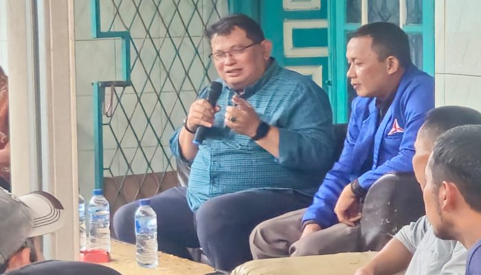 A. Yamin, menggelar agenda Pengawasan Penyelenggaraan Pemerintahan di Kampung Parungkuda Kabupaten Sukabumi.