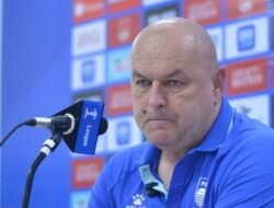 Hanya Menang Tipis 1-0 lawan Persis, Pelatih Persib Bandung Tetap Bersyukur