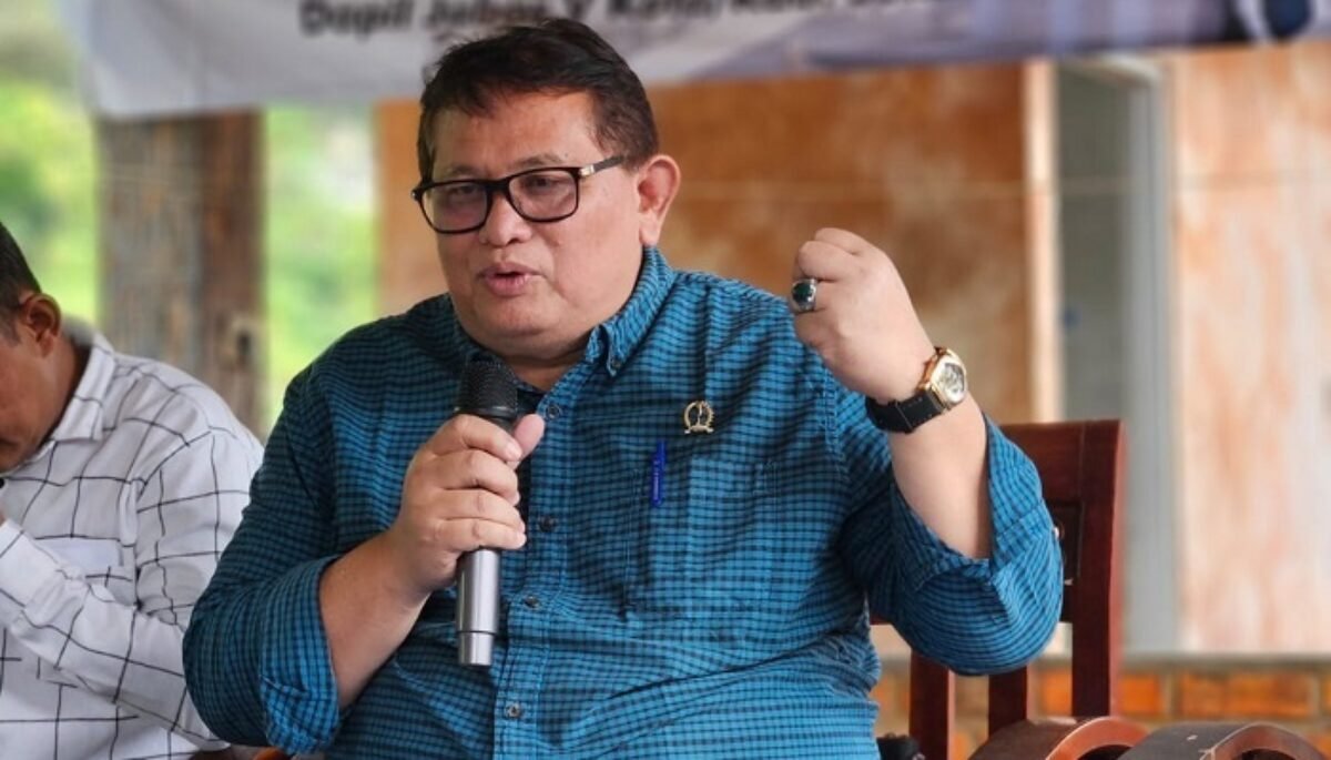 A Yamin Tekankan Pentingnya Trauma Healing bagi Siswa Terdampak Bencana Longsor Cisarua