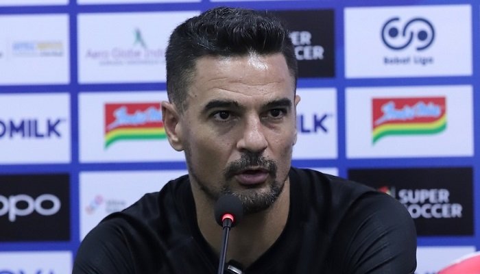 Tim Persib Bandung kembali melakoni laga di Super League 2025-2026, setelah absen sepekan karena harus berlaga di ACL 2 2025-206.