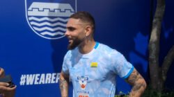 Ini yang Dirasakan Layvin Kurzawa saat Diperkenalkan Persib
