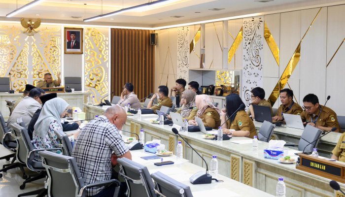 Komisi V DPRD Provinsi Jawa Barat menegaskan pentingnya penguatan komunikasi dan koordinasi antara DPRD dan Pemerintah Provinsi Jawa Barat.