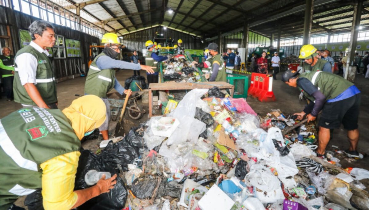 Belajar dari Banyumas, Bandung Pacu Optimalisasi Enam Fasilitas RDF