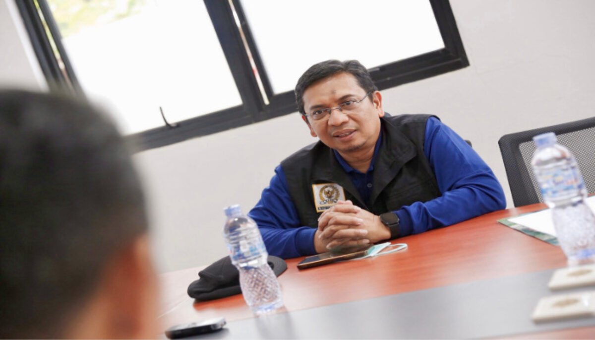 Anggota Komisi IV DPRD Jawa Barat Tedy Rusmawan menyoroti kondisi kritis TPPAS Sarimukti di Kabupaten Bandung Barat.