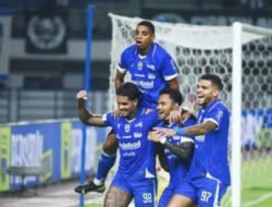 Pesta Gol ke Gawang Madura, Persib Bandung Makin Nyaman Kuasai Klasemen Super League
