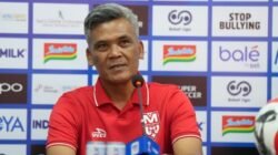 Persib Bandung melakoni laga sengit menghadapi Malut United pada Pekan 20 Super League 2025-2026 di Stadoion GBLA, Jumat (6/2/2026) malam.