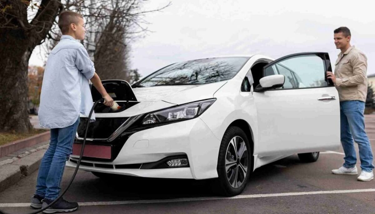 HOW do the hybrid cars work is a question that continues to attract attention as hybrid vehicles become a common choice for transportation