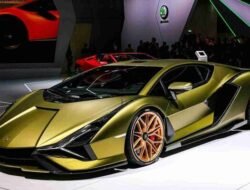 10 Tips on Whether Having a Sports Car Increase Insurance Costs