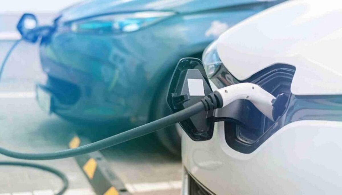 INSURANCE for electric cars so expensive is a question increasingly raised who are considering switching from conventional to electric.
