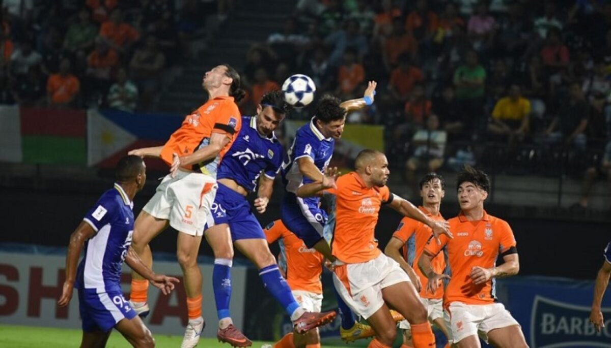 Langkah Persib Bandung melaju ke Perempat Final ACL 2 2025-2026, bakal berat setelah pada Leg 1 babak 16 Besar, kalah 3-0 oleh Ratchaburi FC.