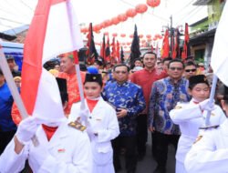 Momentum Ramadan dan Cap Go Meh, Demokrat Jabar Salurkan Baksos Sembako bagi Warga Tionghoa Bekasi