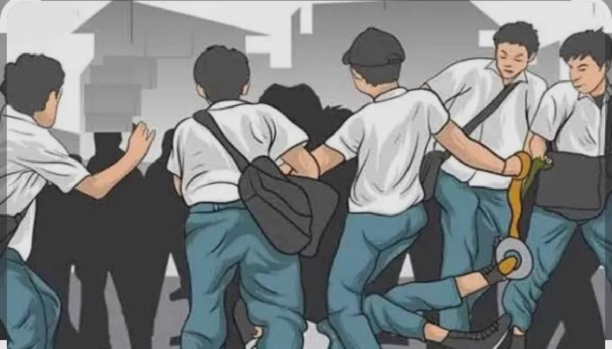 Sekelompok pelajar diduga mengeroyok seorang siswa dari SMAN 5 Bandung di Jalan Cihampelas, Bandung, pada Sabtu (14/3/2026) dini hari.