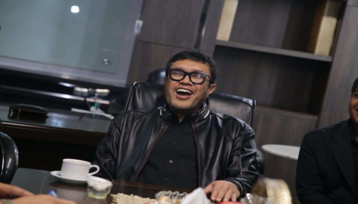 Polemik pengelolaan Kebun Binatang Bandung kian menjadi sorotan setelah kematian dua anak harimau memicu keprihatinan publik. 