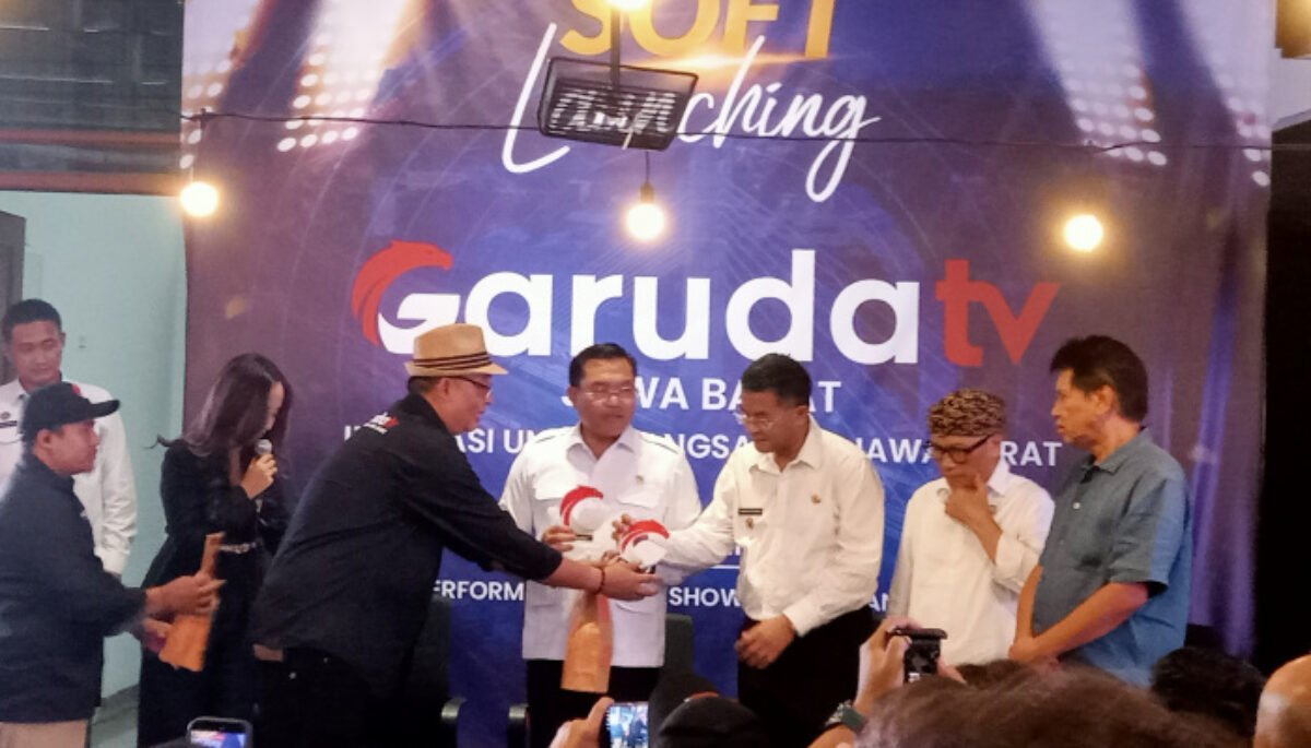 Wakil Gubernur Jabar Erwan Setiawan mengungkapkan, tingkat kepuasan masyarakat terhadap kinerja dan kepemimpinan Gubernur Dedi Mulyadi bersama dirinya, meningkat.