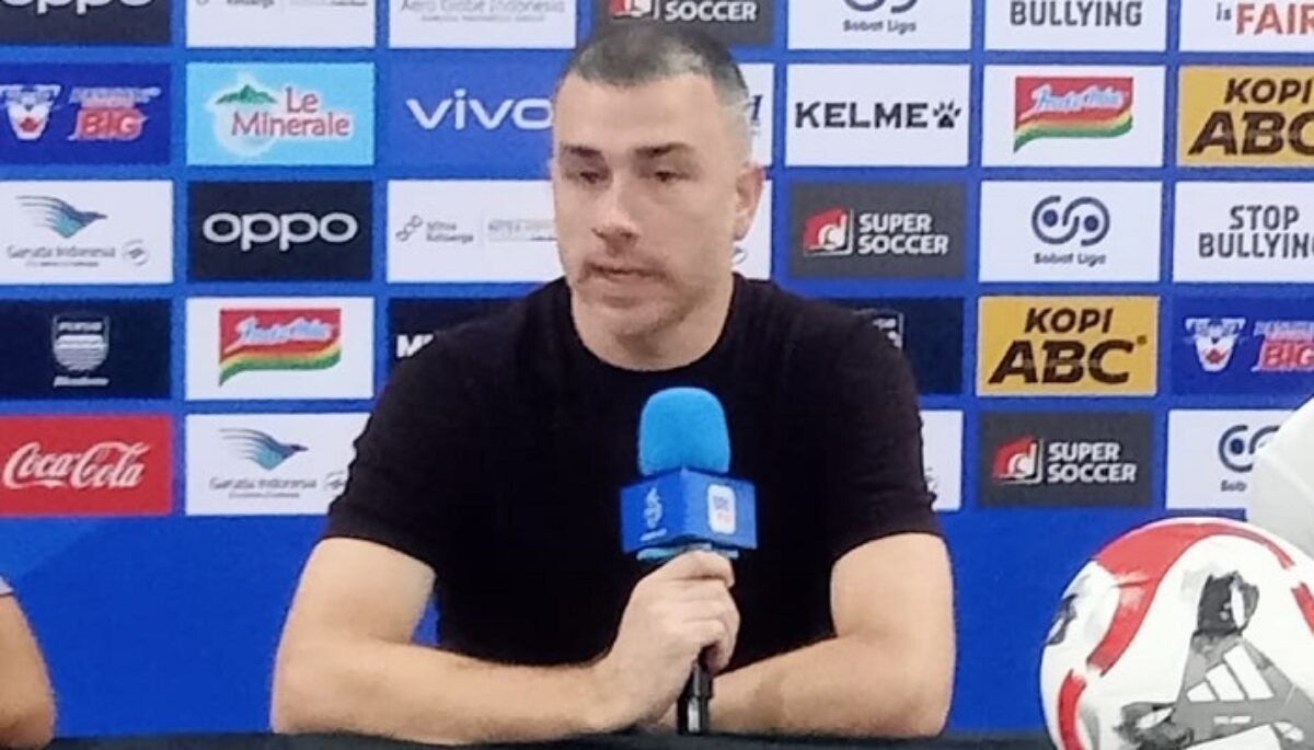 Marcos Reina Sebut 2 Penalti Persib Hancurkan Pemainan Bagus Persik Kediri