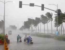 Waspadai Potensi Hujan dan Banjir Rob saat Idul Fitri 2026 di Jabar