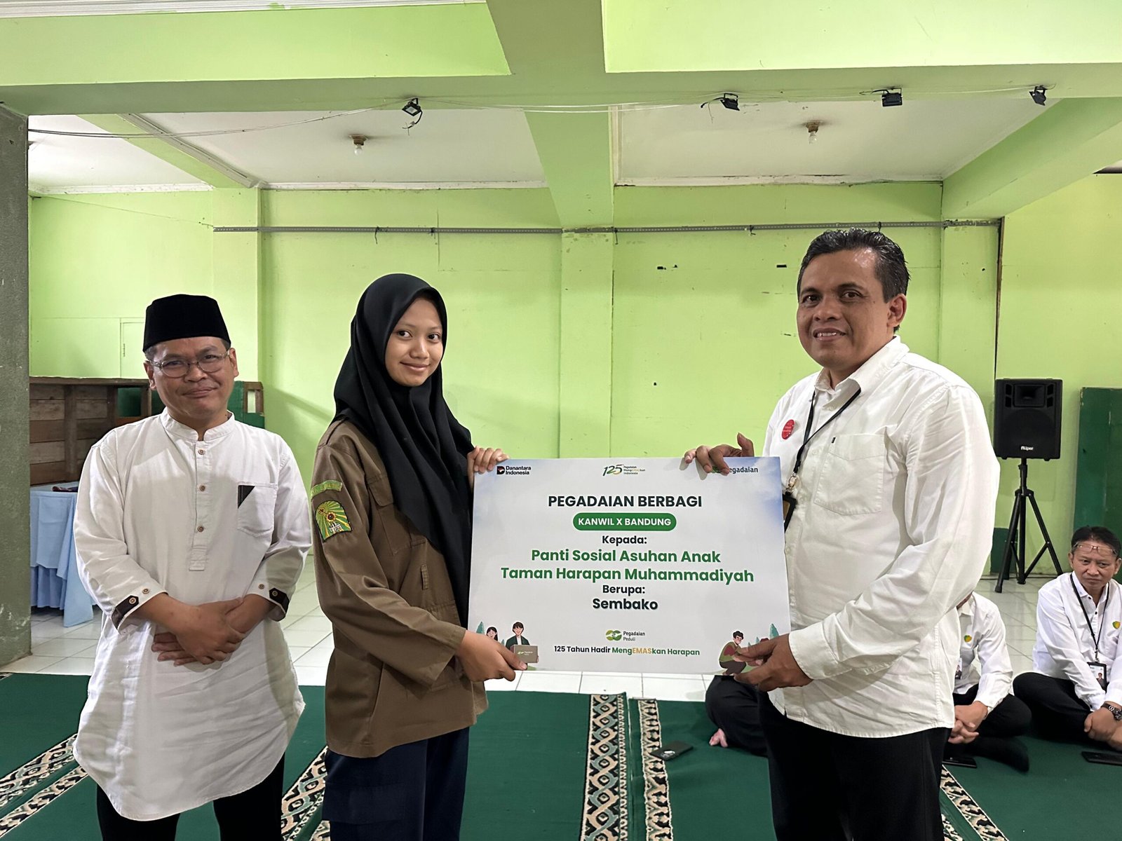 Pegadaian Salurkan Bantuan Serentak ke Berbagai Panti Sosial di Jawa Barat