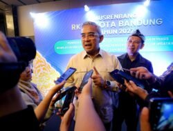 Pemkot Bandung Terapkan WFH, Gowes Bareng hingga Dorong Produktivitas