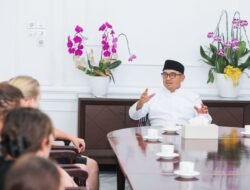 Di Hadapan Siswa Australia, Farhan Kenalkan Sejarah Panjang Kota Bandung