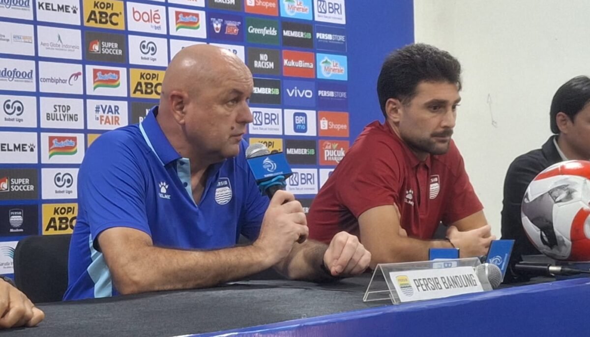 Bojan Hodak Puji Kerja Keras Pemain Persib Usai Tundukkan Bali United