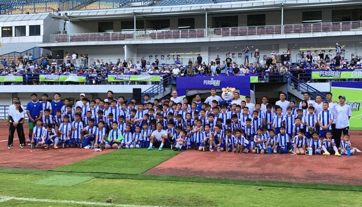 Ratusan Anak mengikuti PersibDay Festival di GBLA. (foto: media officer Persib)