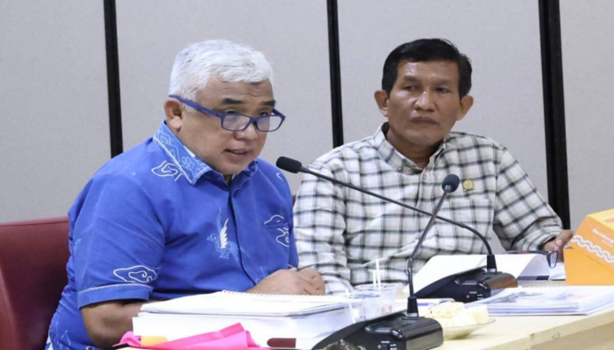 Komisi II DPRD Jabar Evaluasi Kinerja OPD dalam Pembahasan LKPJ 2025