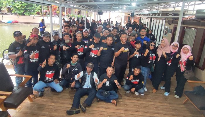 Tedy Rusmawan mengungkapkan saat ini tingkat pengetahuan masyarakat terhadap sejumlah layanan publik Pemprov Jabar, masih rendah.