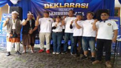 Semangat kekeluargaan dan pelestarian budaya Sunda terpancar dalam deklarasi pembentukan BOBOKO (Bobotoh Kolot) Distrik Bandung Raya.
