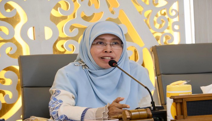 Komisi V DPRD Jabar memastikan perizinan SMK IDN Boarding School tetap sesuai aturan tanpa mengganggu KBM.