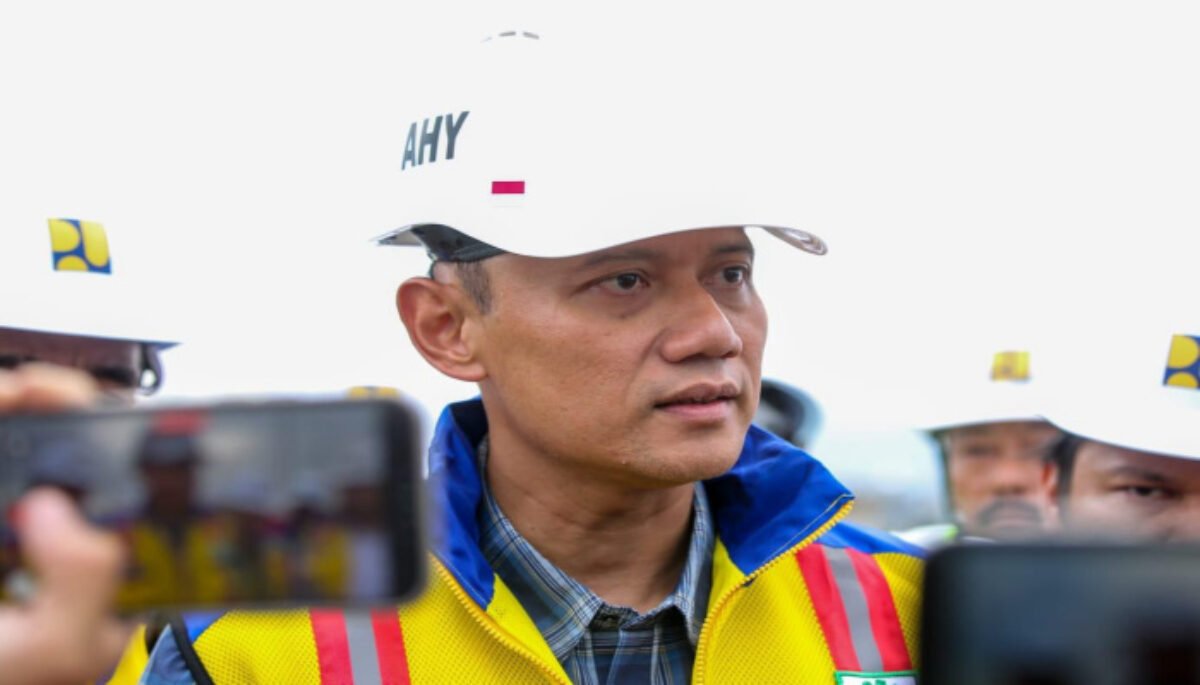 Menko Bidang Infrastruktur dan Pembangunan Kewilayahan, Agus Harimurti Yudhoyono (AHY), mengunjungi Daerah Istimewa Yogyakarta.