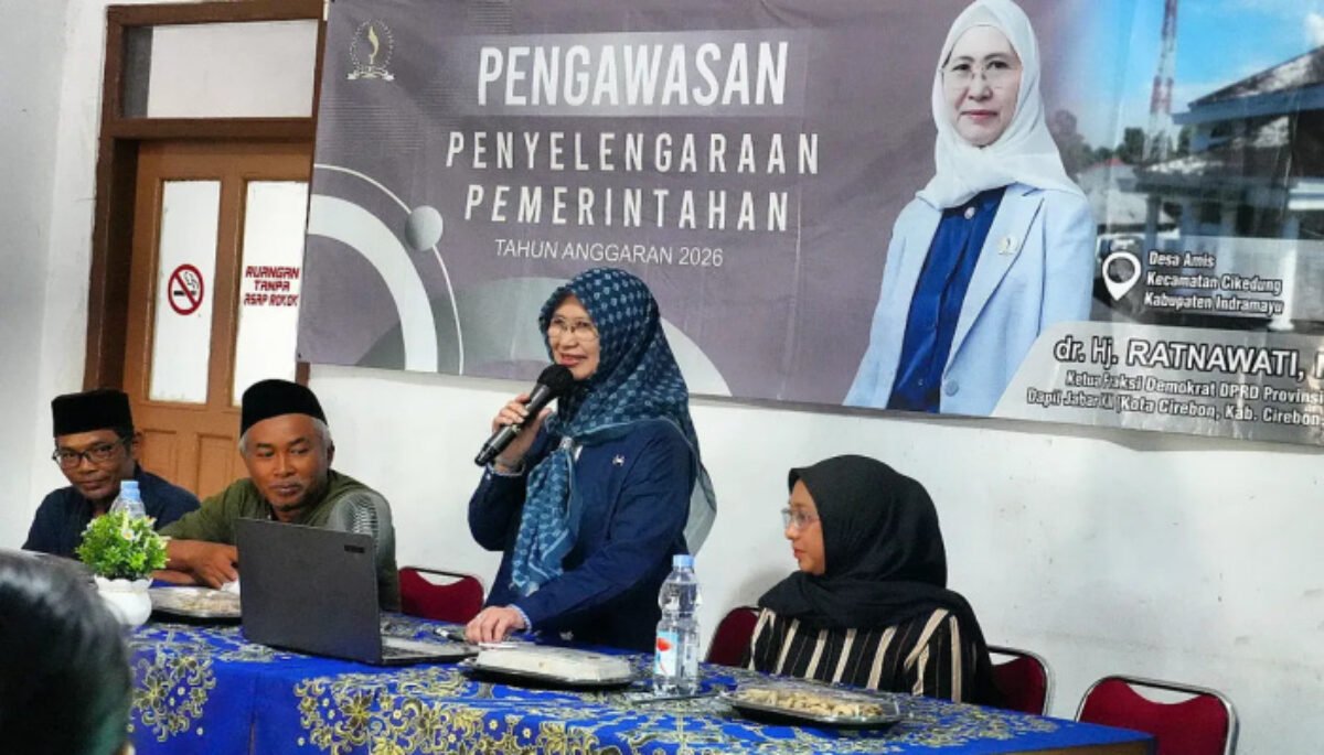 Petani Harus Dilindungi, Hj. Ratnawati Soroti Irigasi Saat Pengawasan di Indramayu