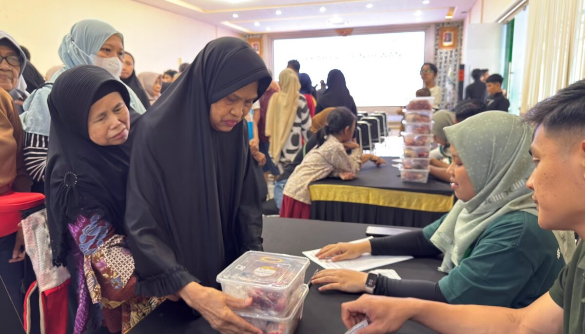 Pegadaian Jabar Berbagi Kebahagiaan Idul Adha Lewat Sedekah Protein Hewani
