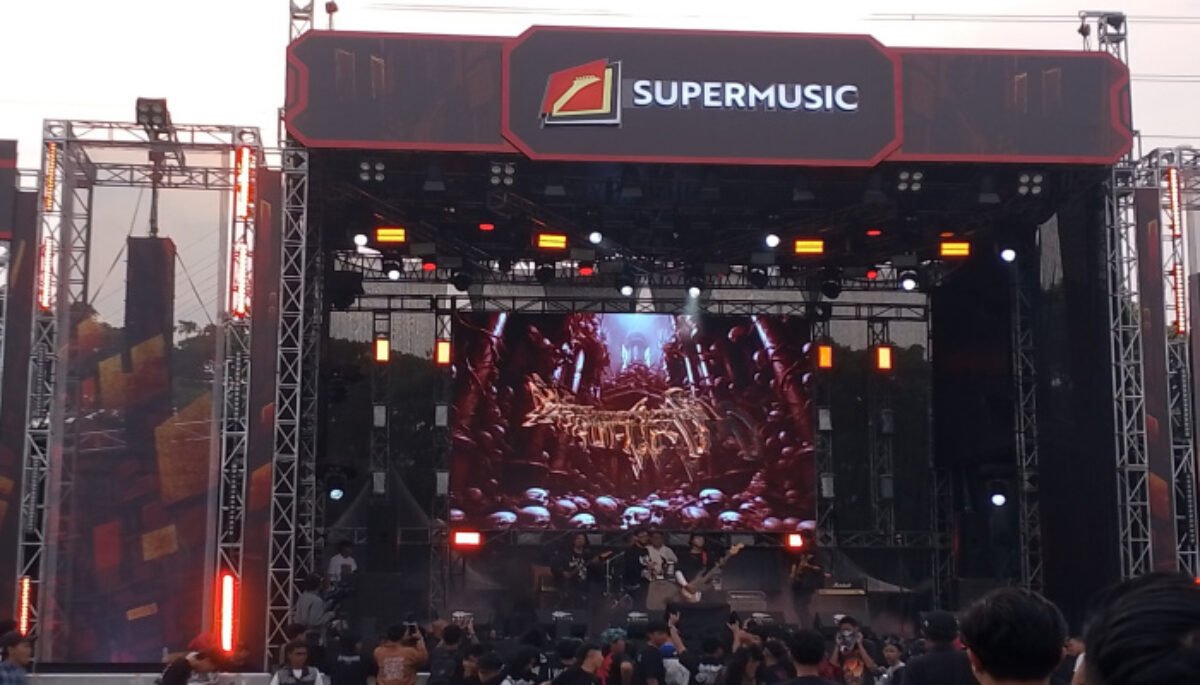Usai sukses Supermusic United Day 9 di Bandung, Supermusic dan Hellprint kembali hadir dengan format lebih intim lewat KTP Jilid 3.
