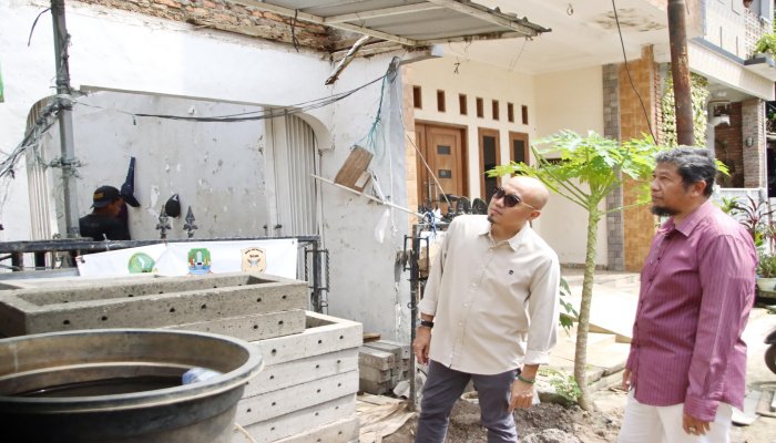 Komisi IV DPRD Jawa Barat mendorong Pemerintah Provinsi Jawa Barat untuk melanjutkan dan memperluas program pembangunan rumah panggung.