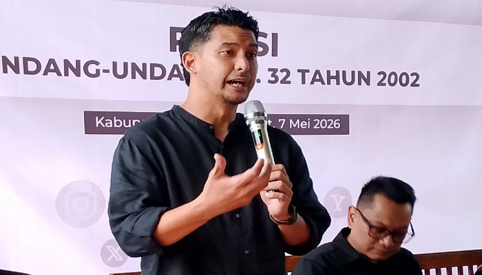Pindahnya venue laga sarat gengsi antara Persija Jakarta melawan Persib Bandung ke Stadion Segiri, Samarinda memicu perhatian serius.