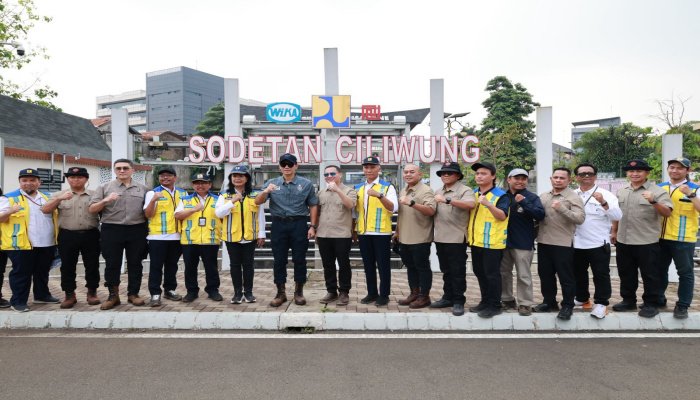 Pemerintah terus mempercepat program normalisasi Sungai Ciliwung sebagai bagian dari upaya pengendalian banjir di Jakarta.