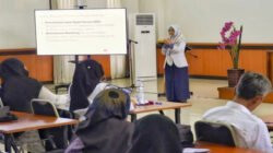 Hj. Ratnawati menghadiri sekaligus menjadi narasumber dalam kegiatan Pelatihan UMKM yang diselenggarakan UPTD Pendidikan.