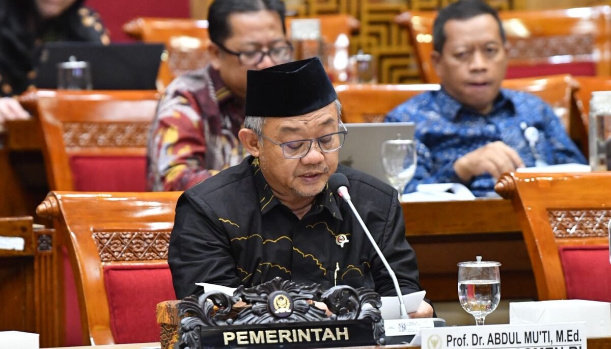 Komisi X DPR RI Dukung SE Mendikdasmen Nomor 7 Tahun 2026 demi Kepastian Guru Non-ASN