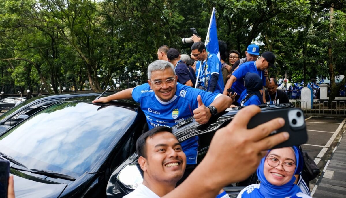 Farhan Ajak Bobotoh Rayakan Euforia Juara dengan Tertib dan Aman