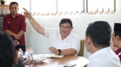 A Yamin Kawal Penyusunan Aturan Pengelolaan Masjid SMA Negeri 3 Sukabumi